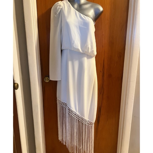 LULU’s Love at Dusk Cream One-Shoulder Asymmetrical Fringe Midi Dress - small - Picture 3 of 3